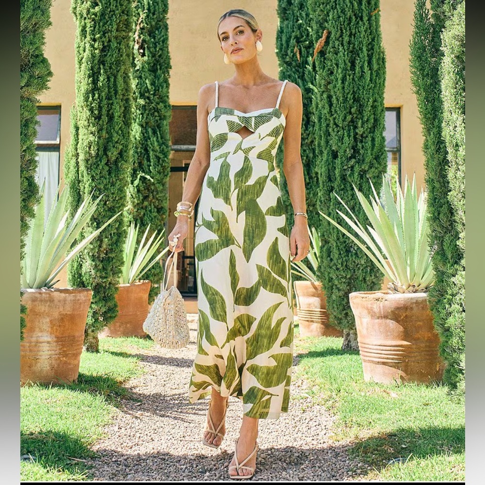 Antonio Melani
x M.G. Style Finley Linen Blend Sweetheart Neck Sleeveless  Dress